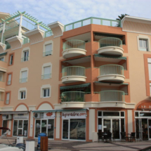 Ravalement de façade Fréjus - Var - Copropriété Caryatides